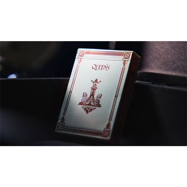 VT1_CARDSQUEENS_0