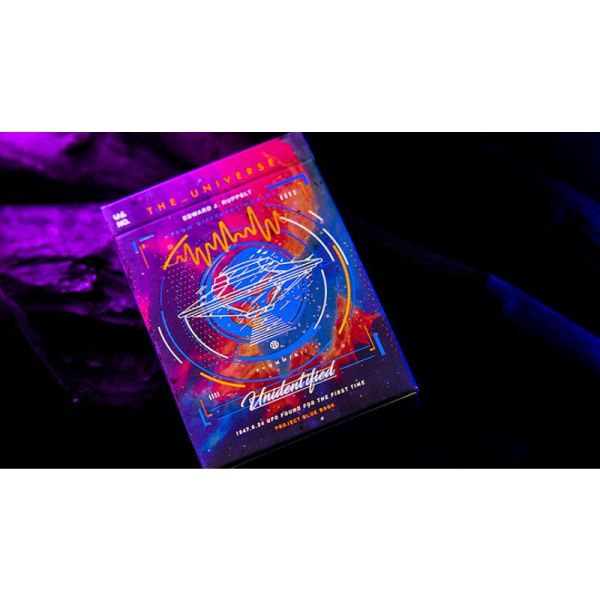 VT1_CARDSTHUNIVERSE_UFO_0