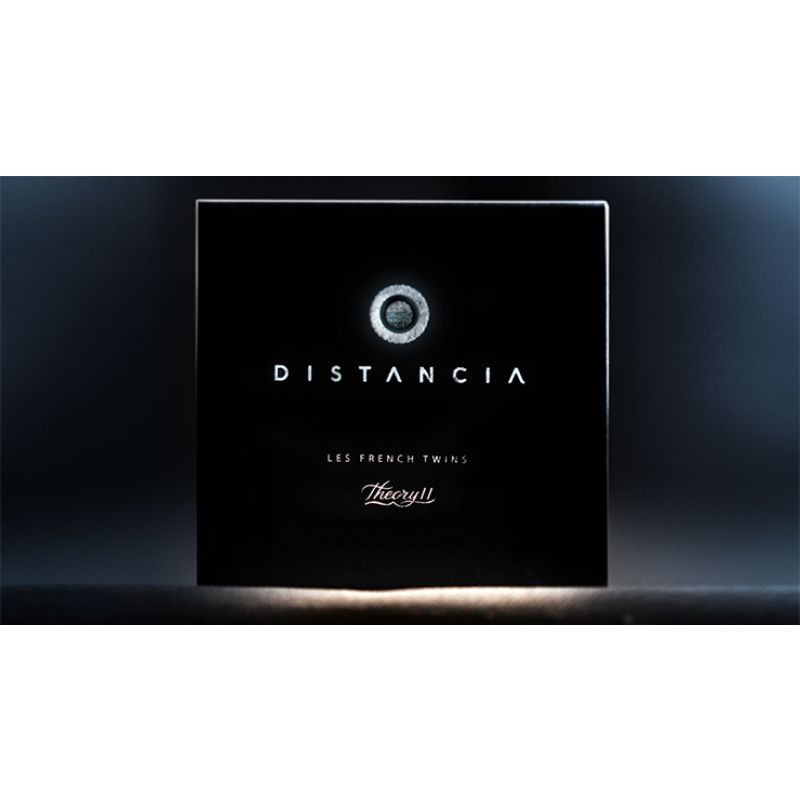 Foto Distancia (Half Dollar) by Les French Twins