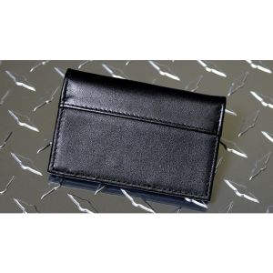 A.F.W. (Another F**king Wallet) by Wayne Dobson - Trick