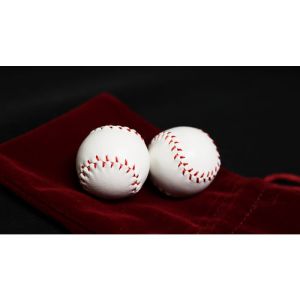 Strong Chop Cup Balls White Leather (Set of 2) by Leo Smetsers - Trick