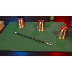 Economy Close-Up Pad 16X23 (Green) by Murphy's Magic Supplies - Trick