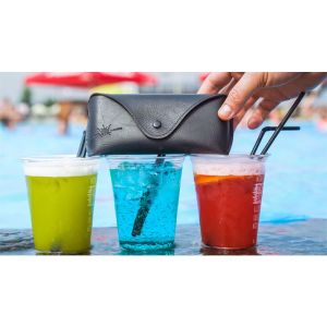 VANISHING SUNGLASSES (Gimmicks and Online Instructions) by Wonder Makers - Trick